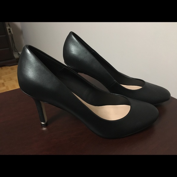 Call It Spring Round Toe Heels - Black - Picture 3 of 6